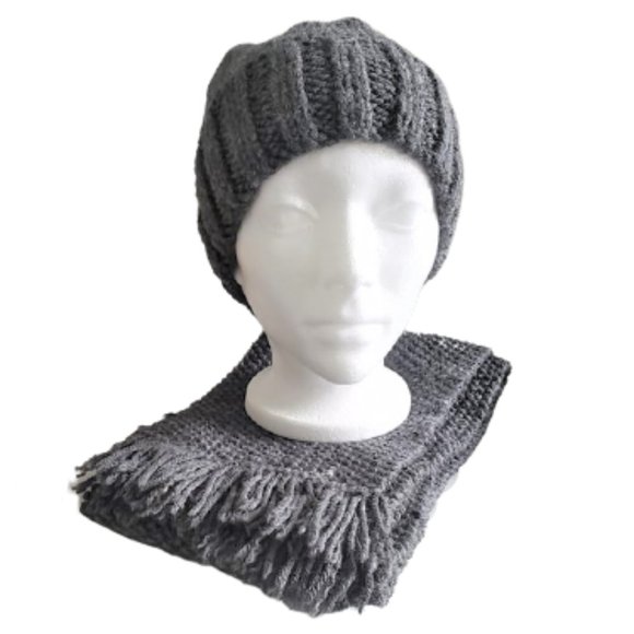 Handknit dark gray hat & scarf set - Picture 1 of 10